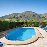 Villa Iris